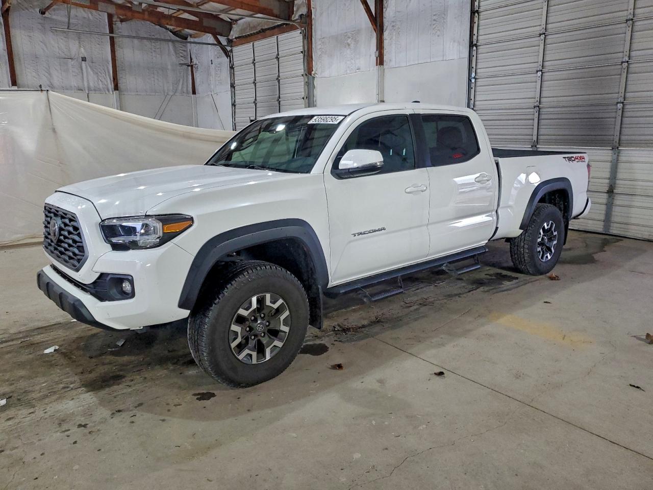 TOYOTA TACOMA DOUBLE CAB