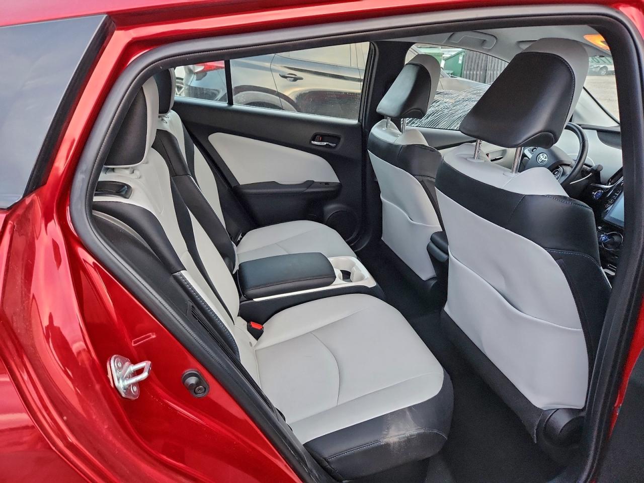 TOYOTA PRIUS PRIME PRIUS PRIM