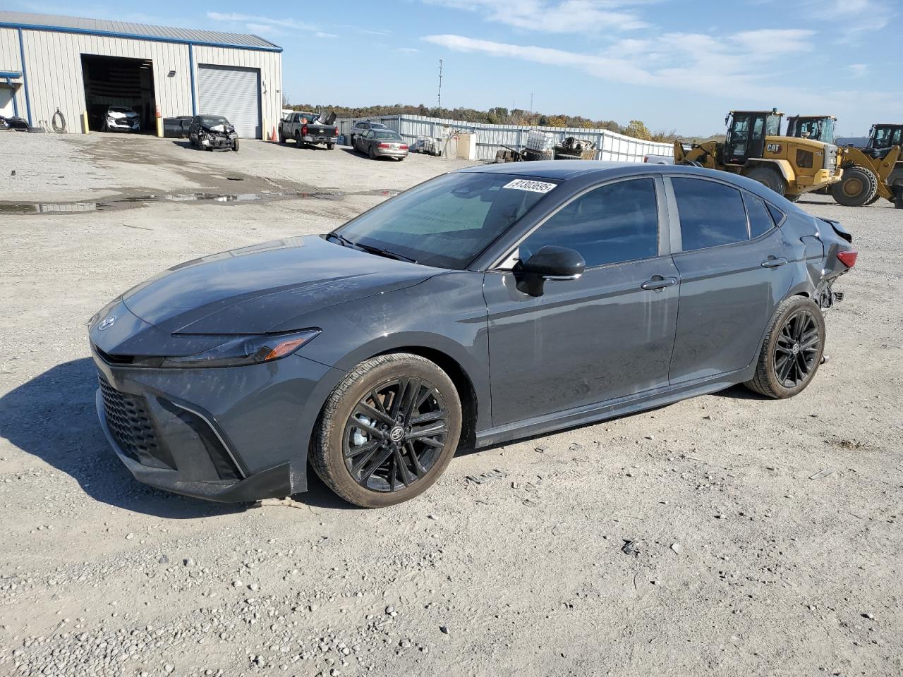 TOYOTA CAMRY XSE