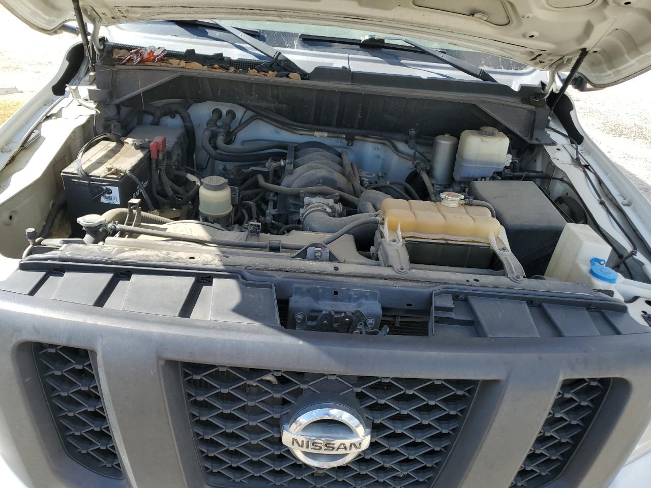 NISSAN NV2500 2500 S