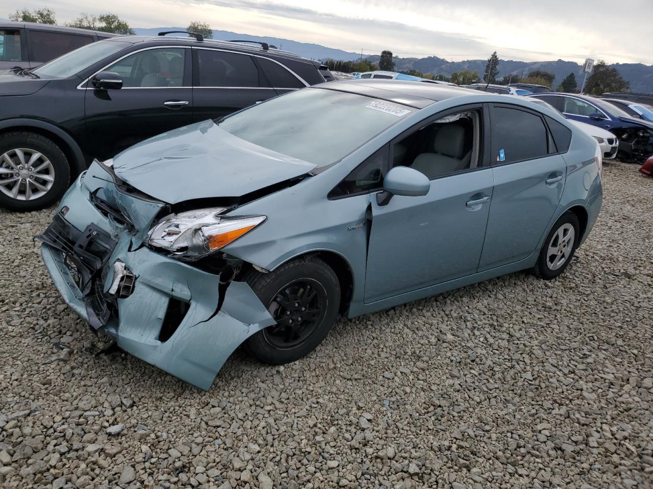 TOYOTA PRIUS