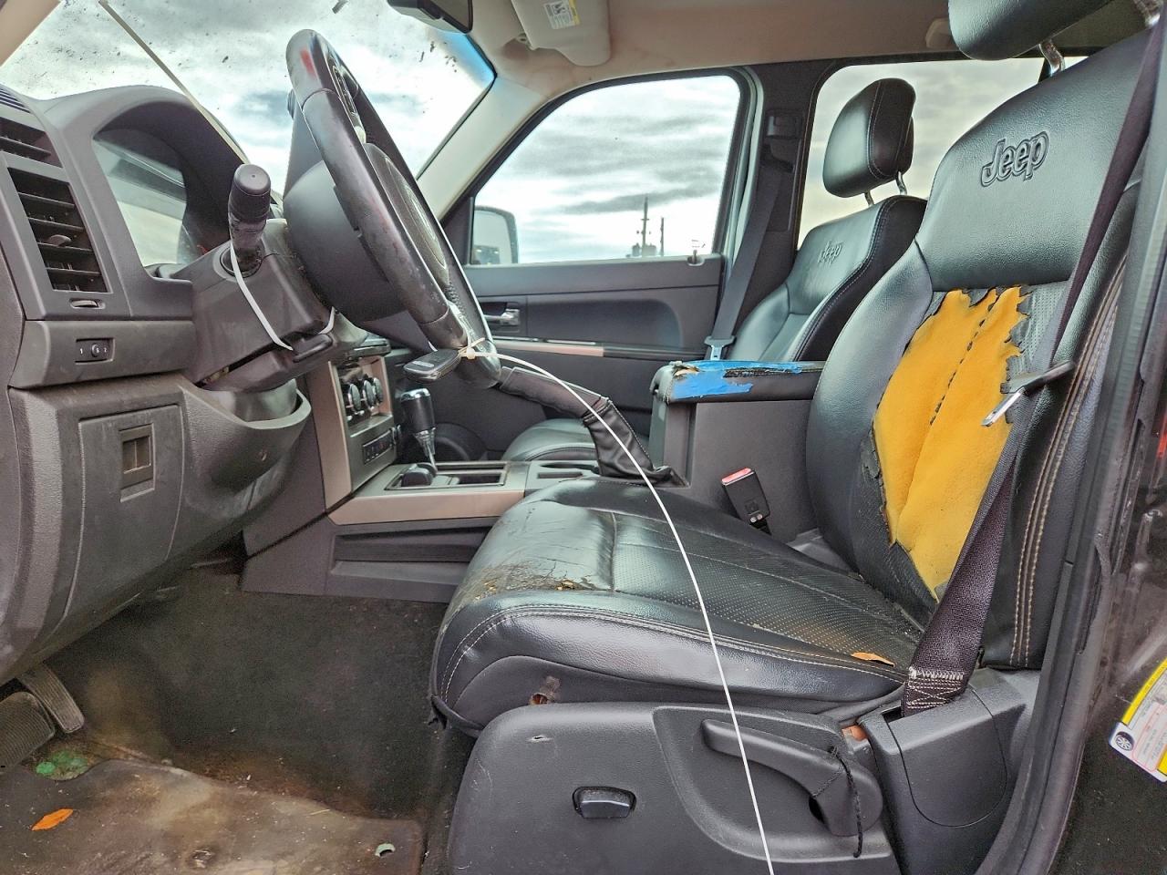 JEEP LIBERTY LIMITED