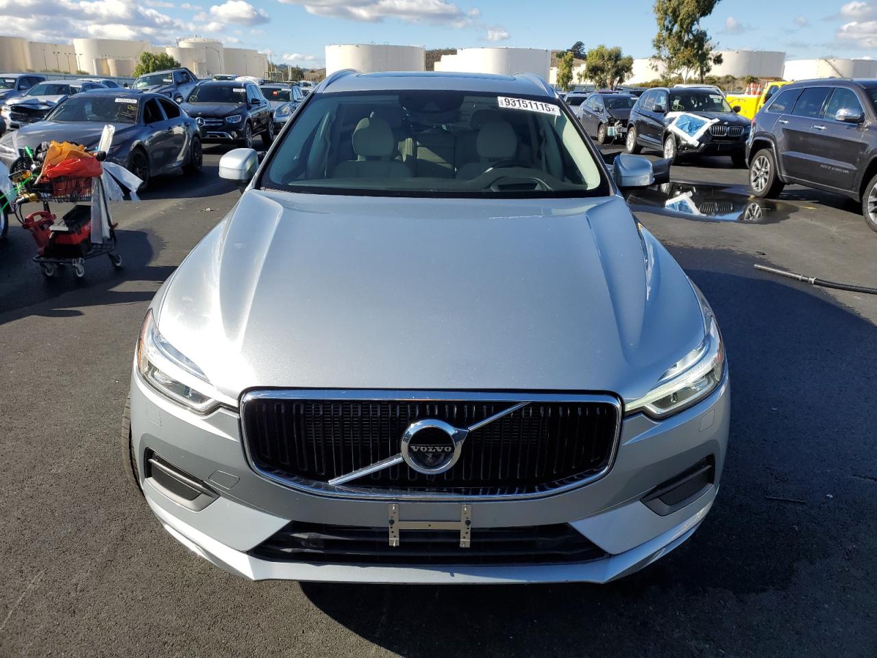 VOLVO XC60 T5 MOMENTUM