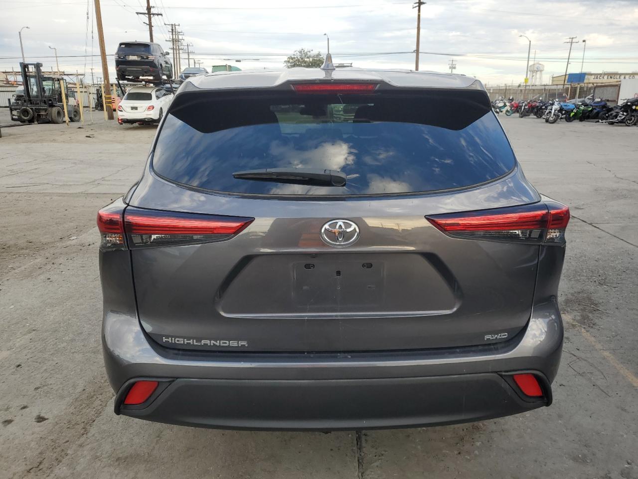TOYOTA HIGHLANDER L