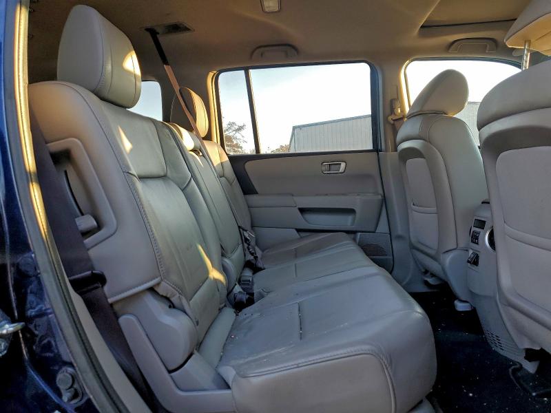 2015 HONDA PILOT EXL #3309439971