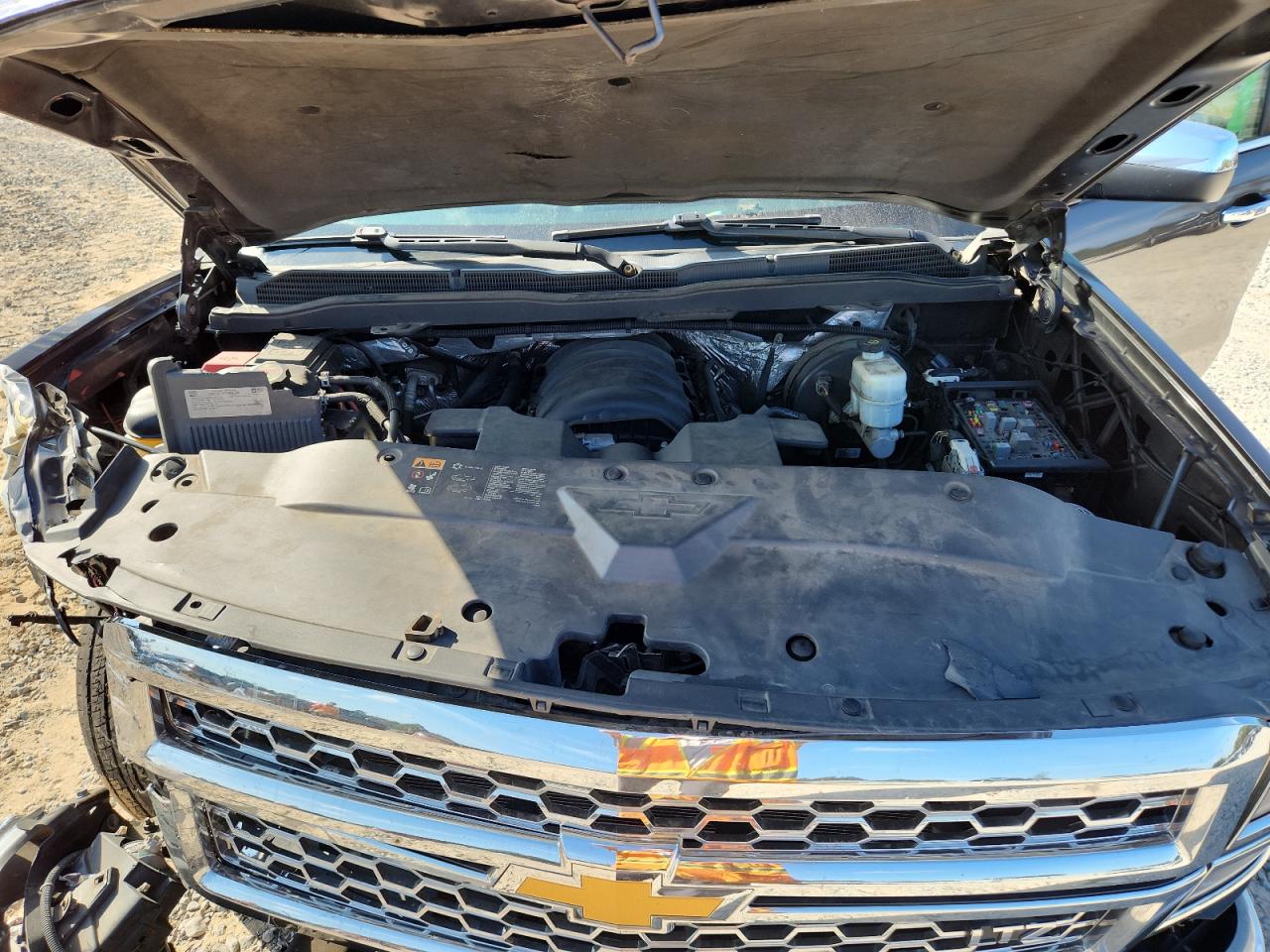 CHEVROLET SILVERADO C1500 LTZ