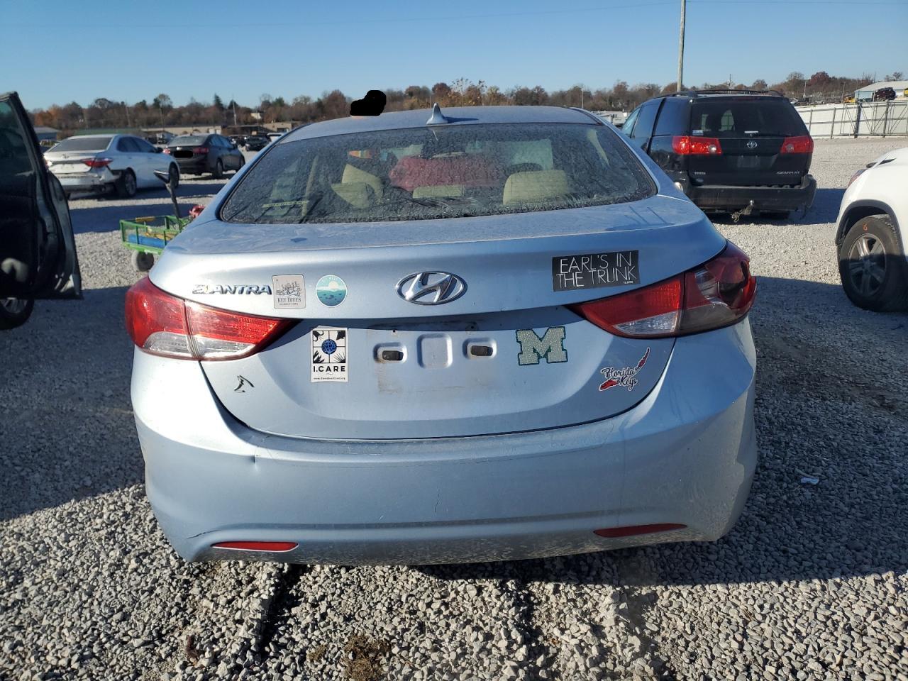 HYUNDAI ELANTRA GLS