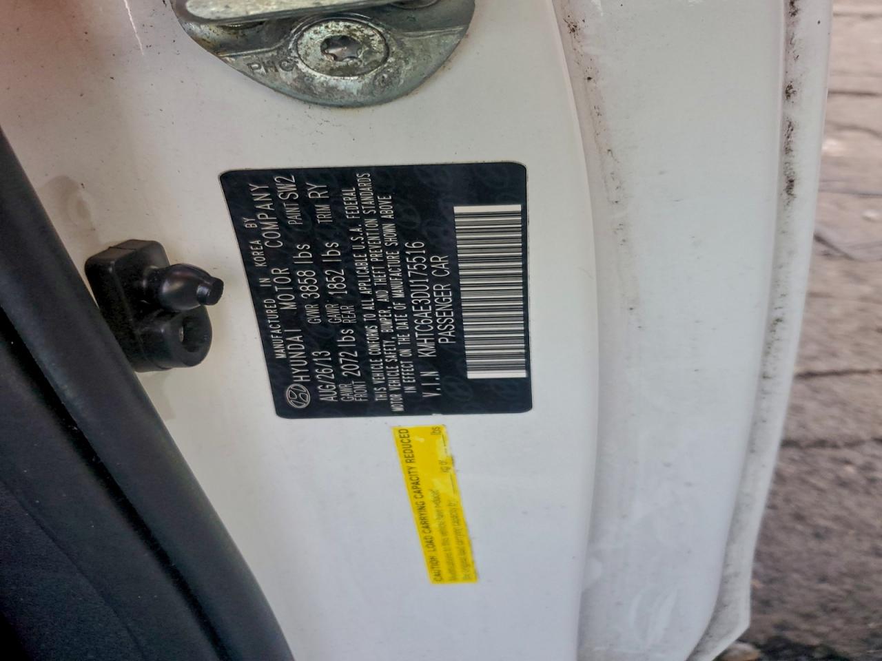 HYUNDAI VELOSTER TURBO