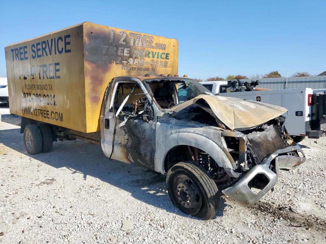 FORD F-550 SUPER DUTY