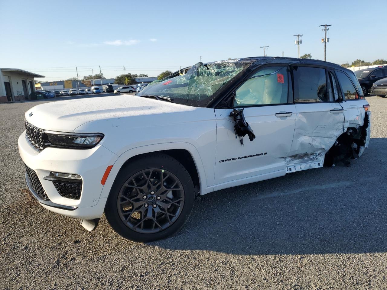 JEEP GRAND CHEROKEE SUMMIT