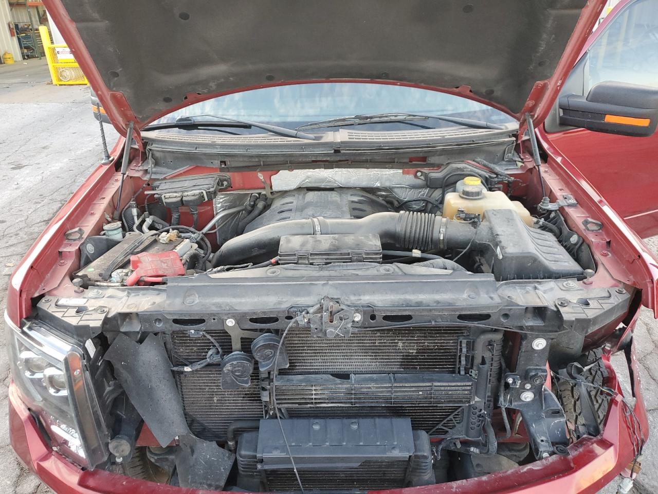 FORD F-150 SUPER CAB