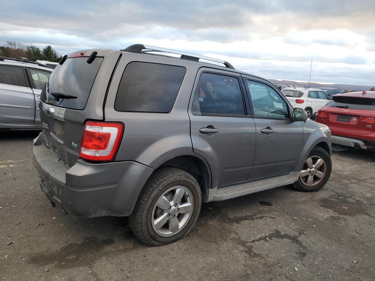 FORD ESCAPE LIMITED