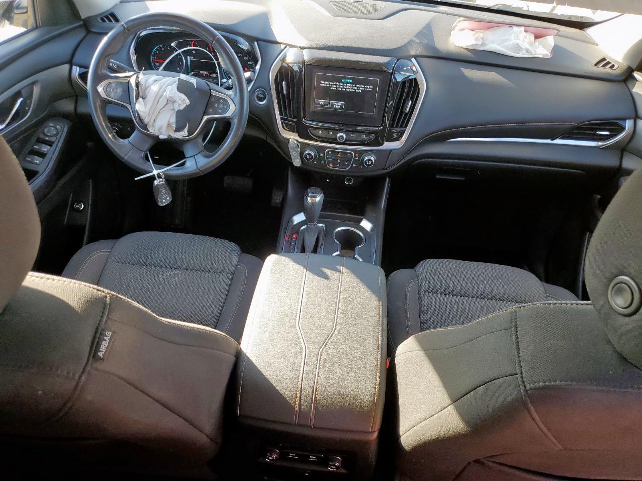 CHEVROLET TRAVERSE LT