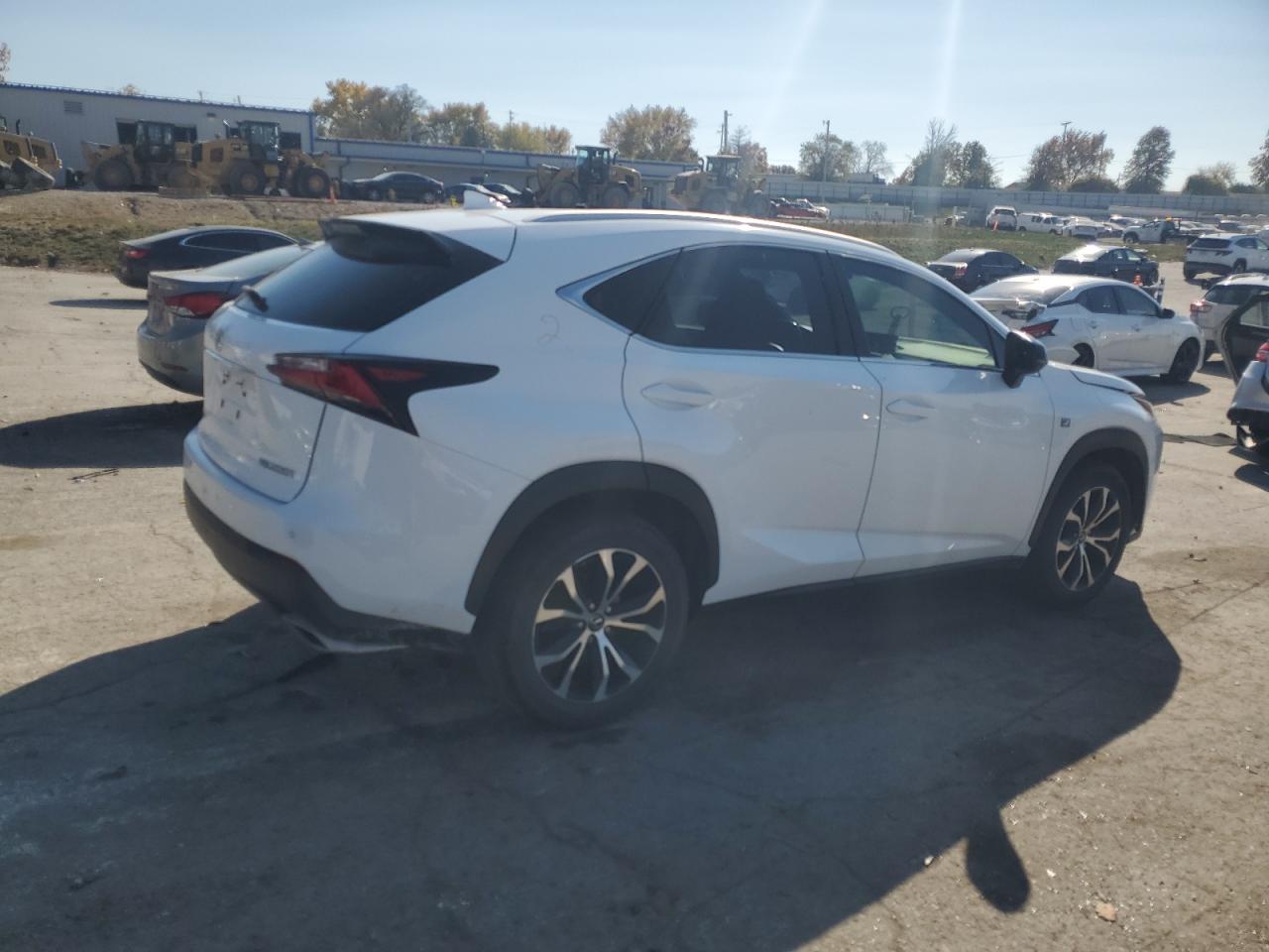 LEXUS NX 200T BASE