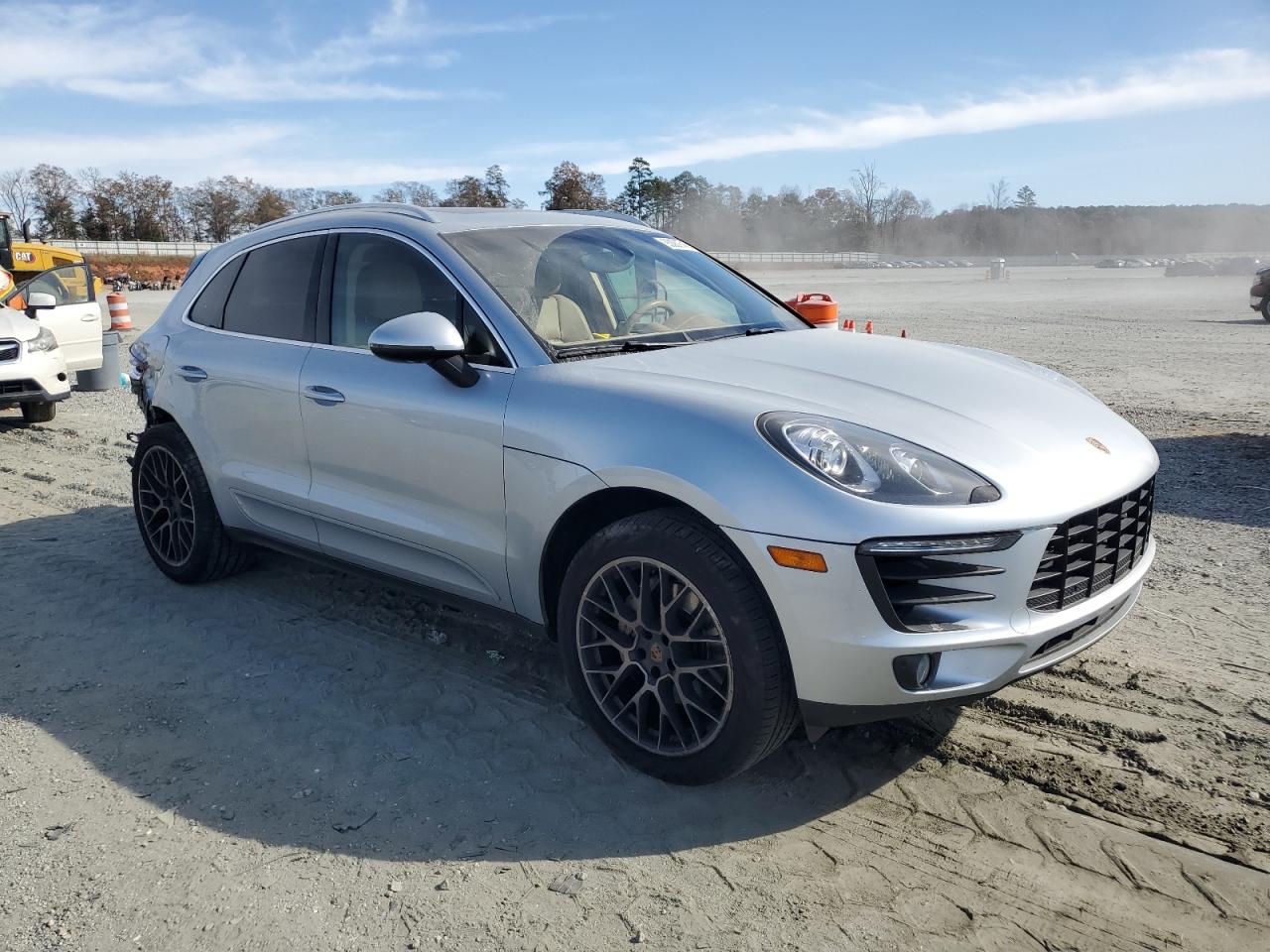 PORSCHE MACAN S