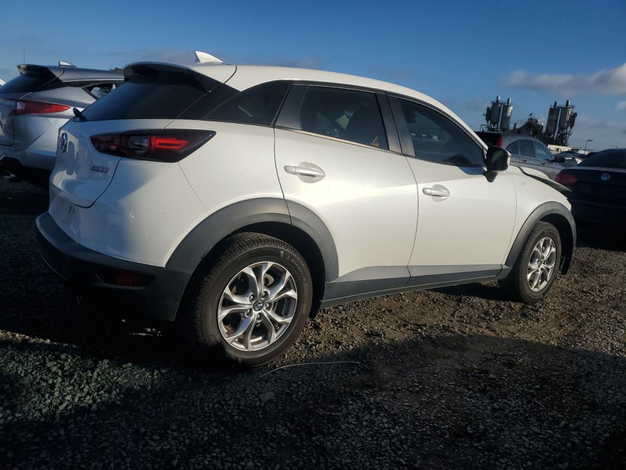 MAZDA CX-3 SPORT