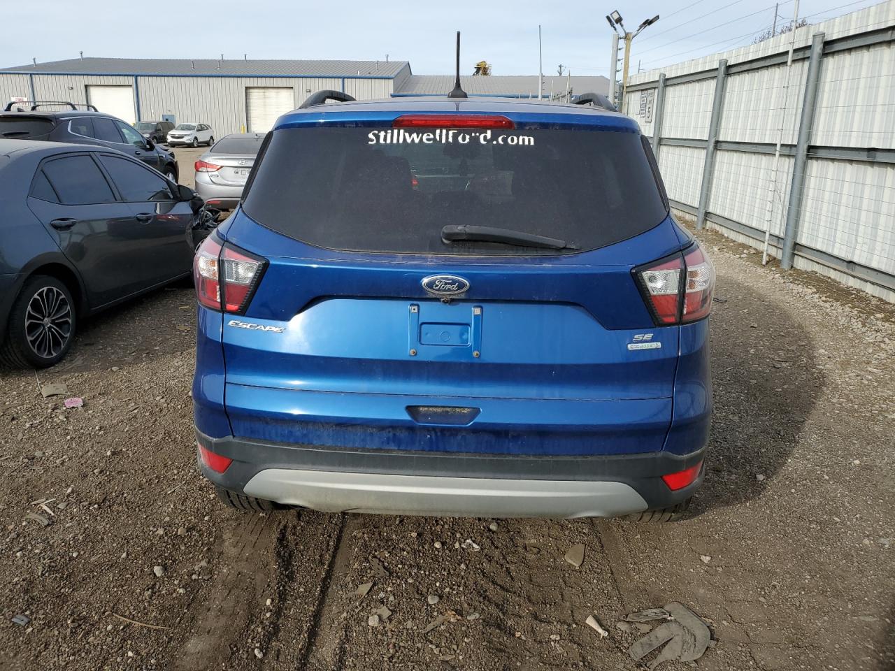 FORD ESCAPE SE