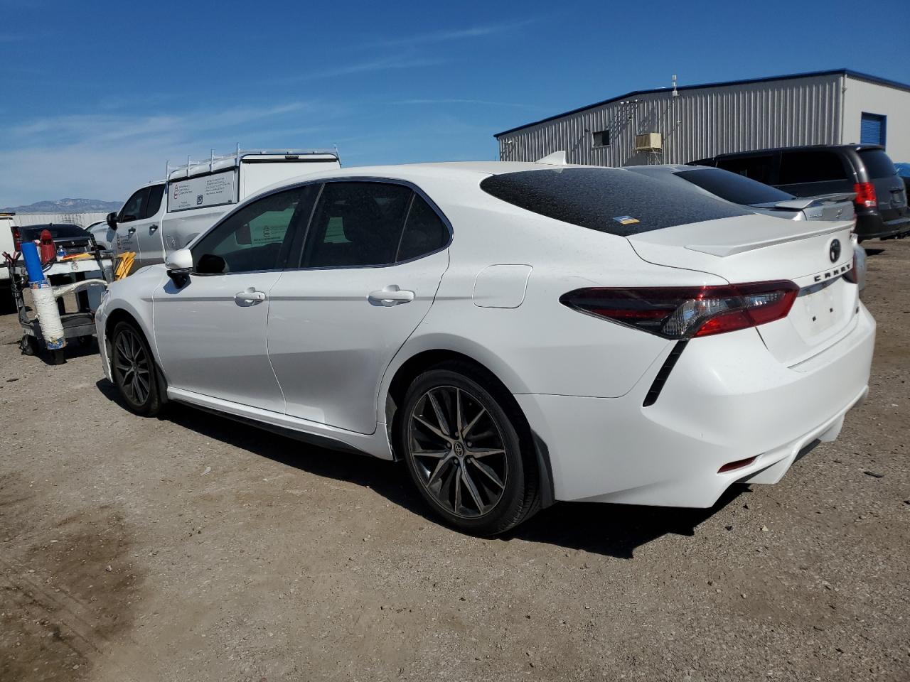 TOYOTA CAMRY SE NIGHT SHADE