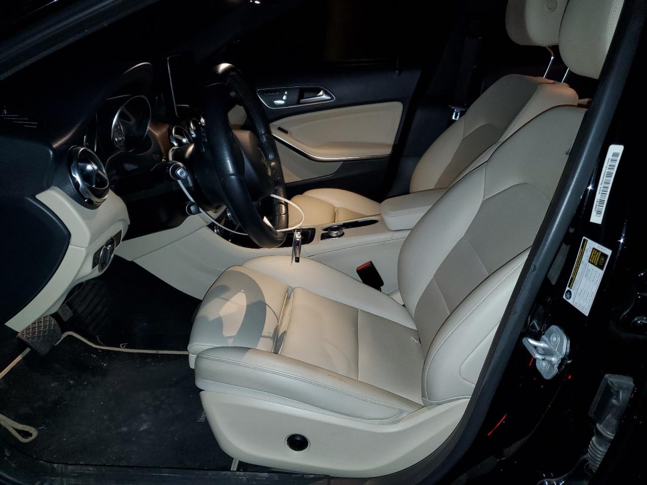 MERCEDES-BENZ GLA-CLASS 250 4MATIC