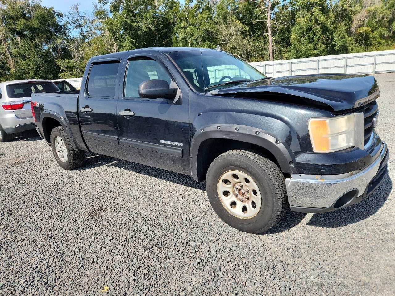 GMC SIERRA K1500 SLE