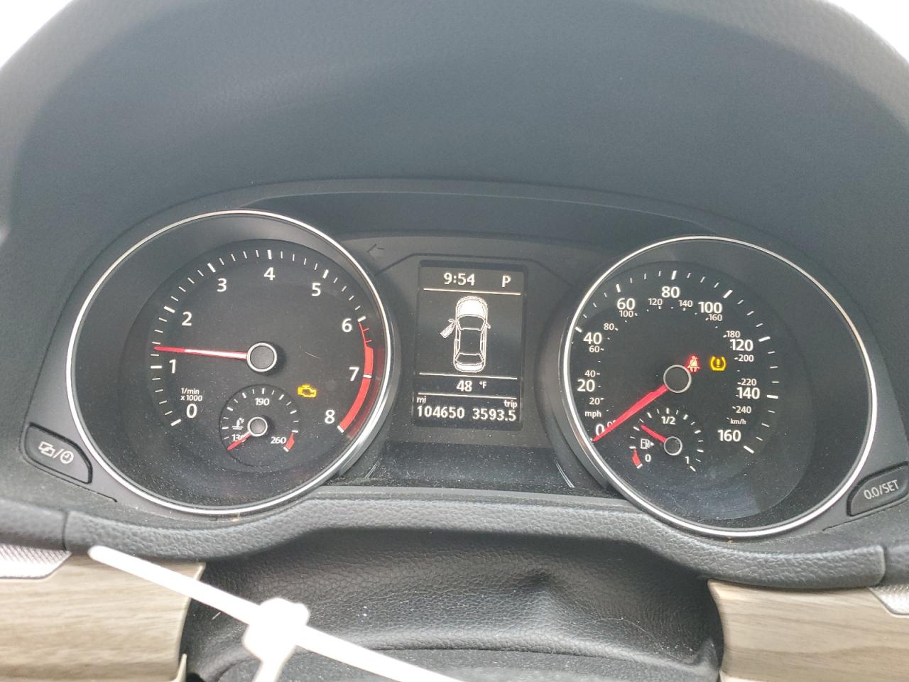 VOLKSWAGEN PASSAT SE