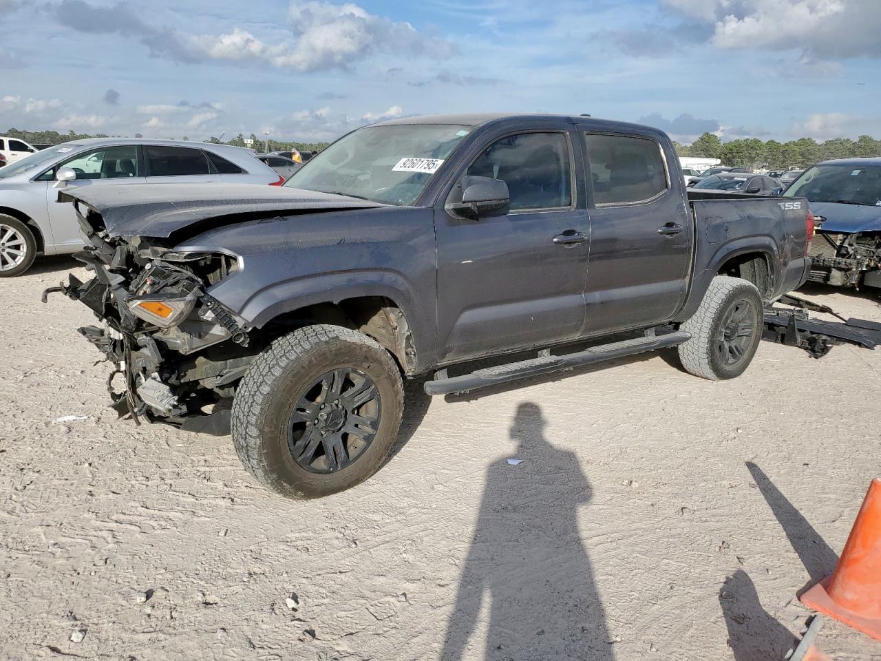 TOYOTA TACOMA DOUBLE CAB