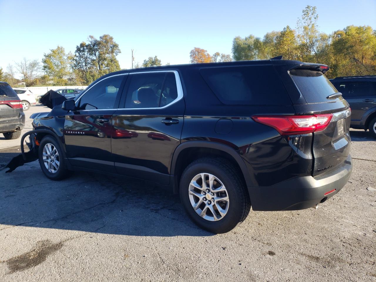 CHEVROLET TRAVERSE LS