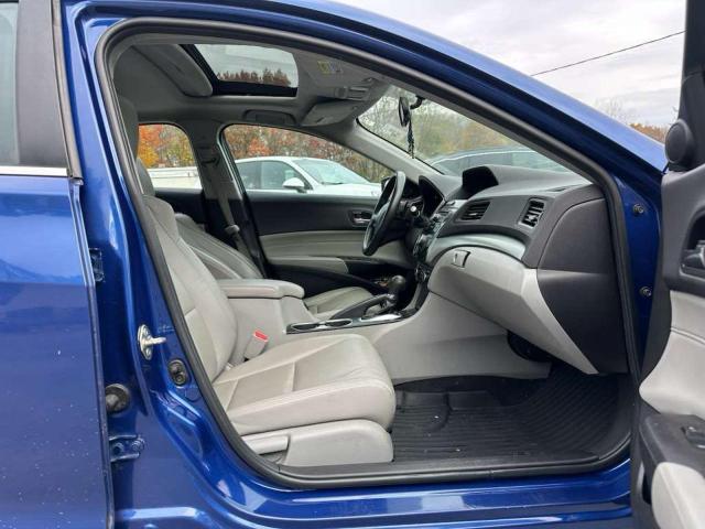 2017 ACURA ILX BASE W 19UDE2F31HA003223