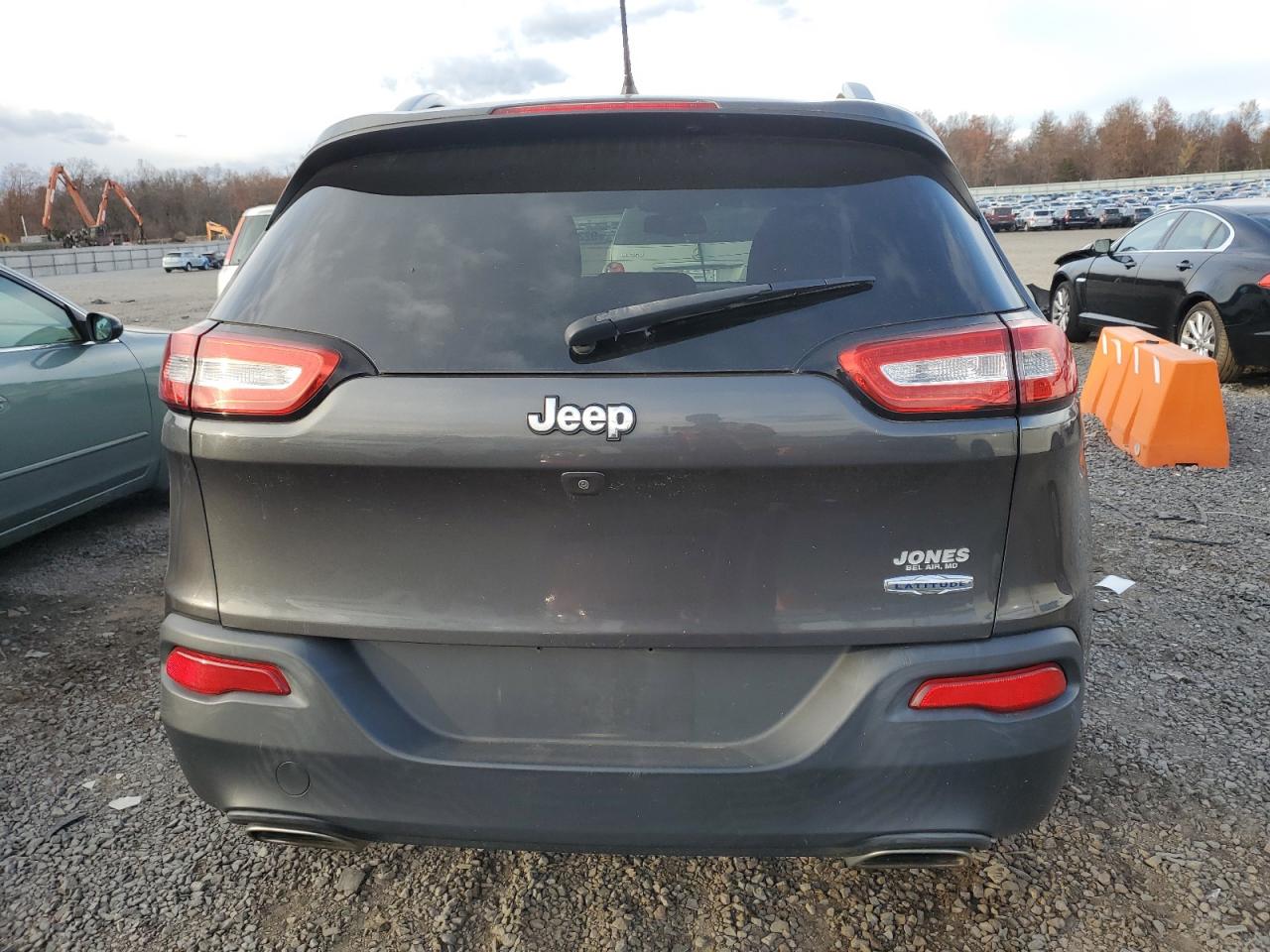 JEEP GRAND CHEROKEE LATITUDE