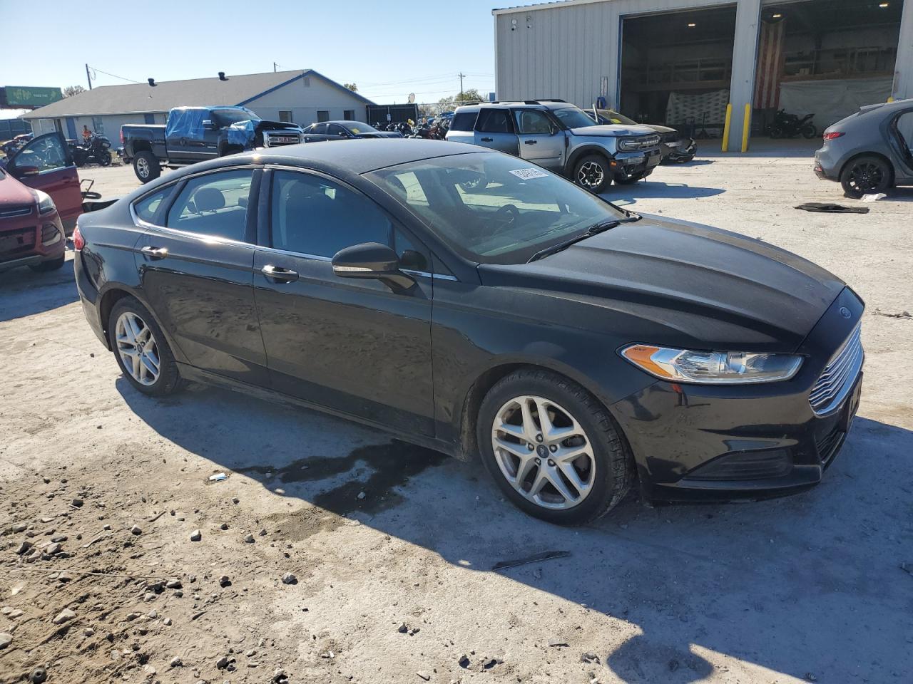 FORD FUSION SE
