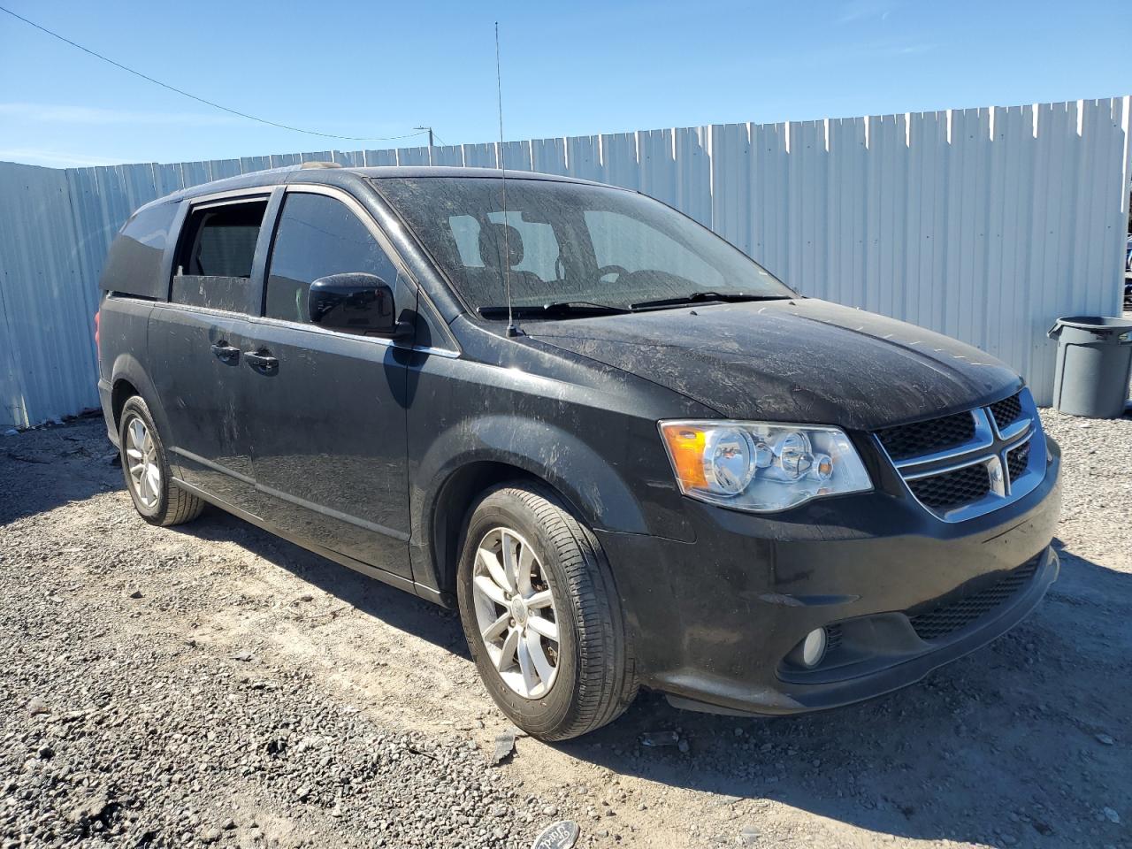 Lot #3312273777 2019 DODGE GRAND CARA