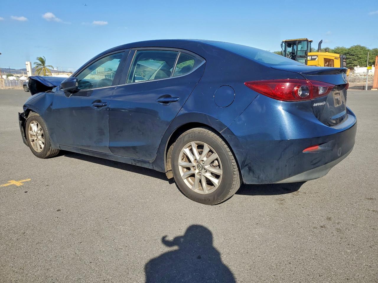 MAZDA 3 TOURING