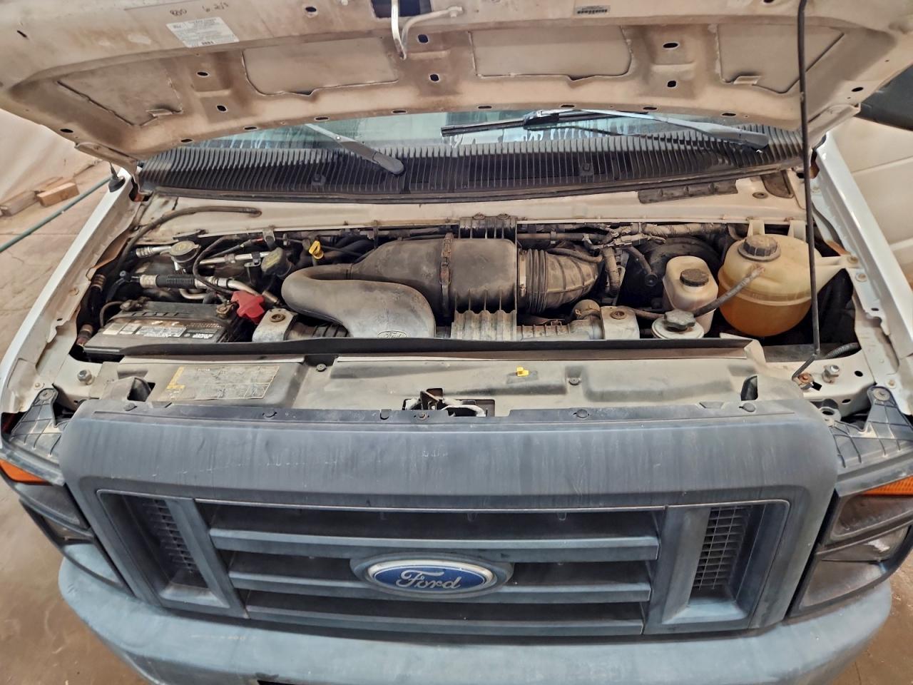 FORD ECONOLINE E350 SUPER DUTY WAGON