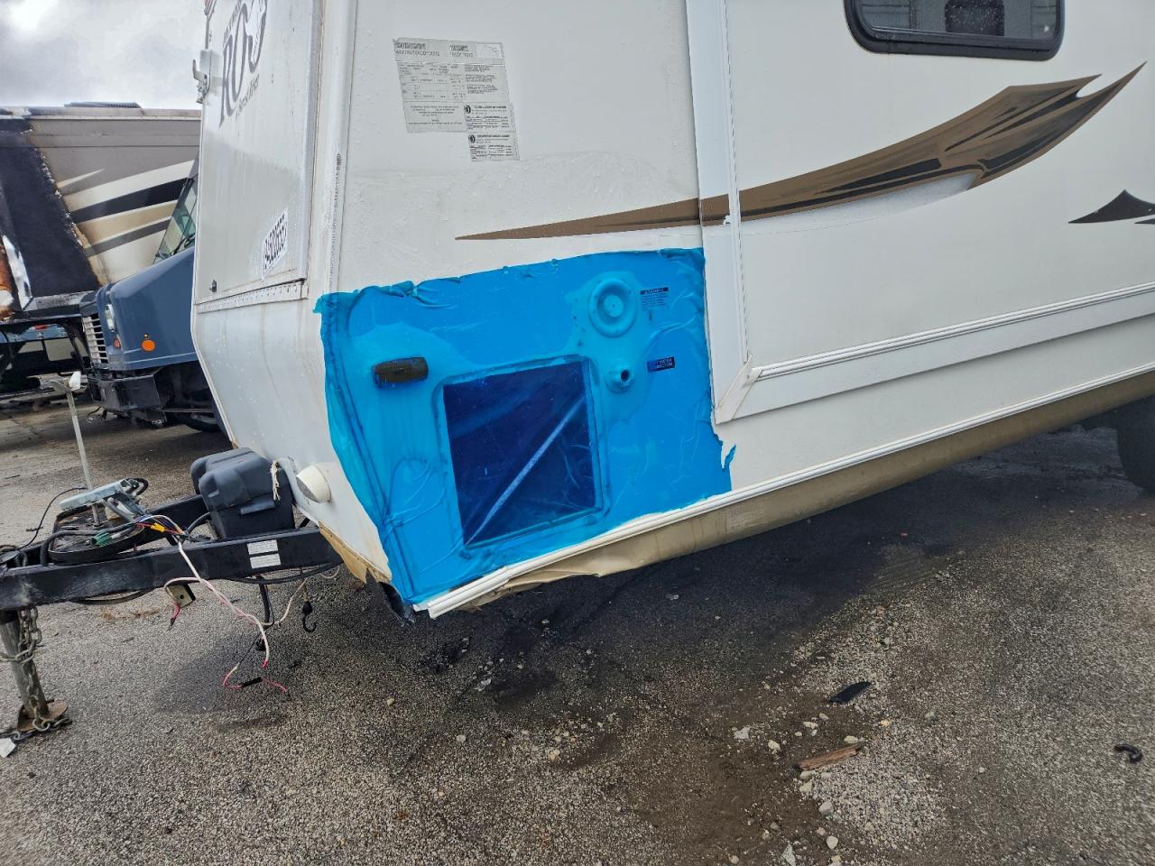 Lot #3316015769 2012 ROCKWOOD MINI LITE