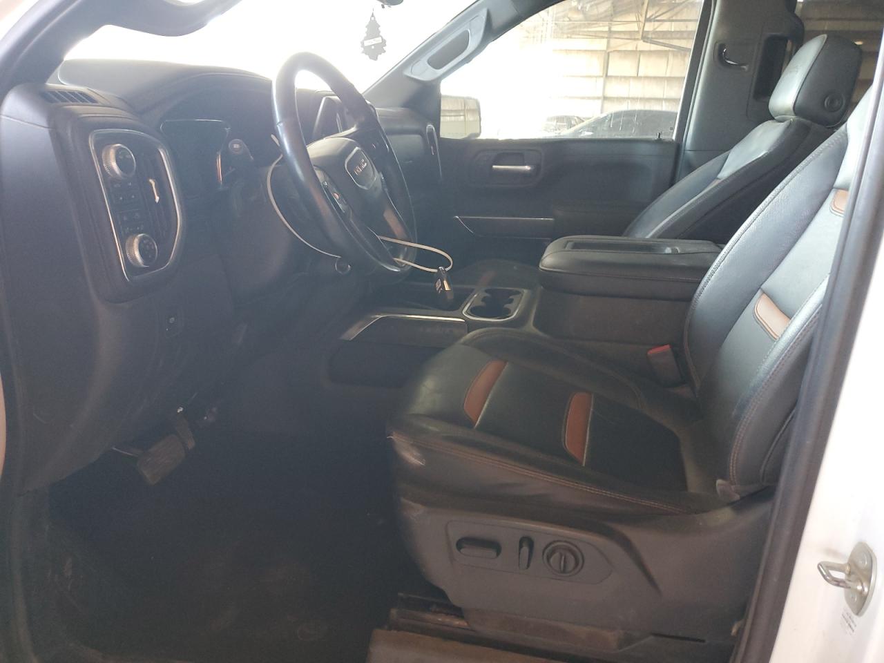 GMC SIERRA K1500 AT4