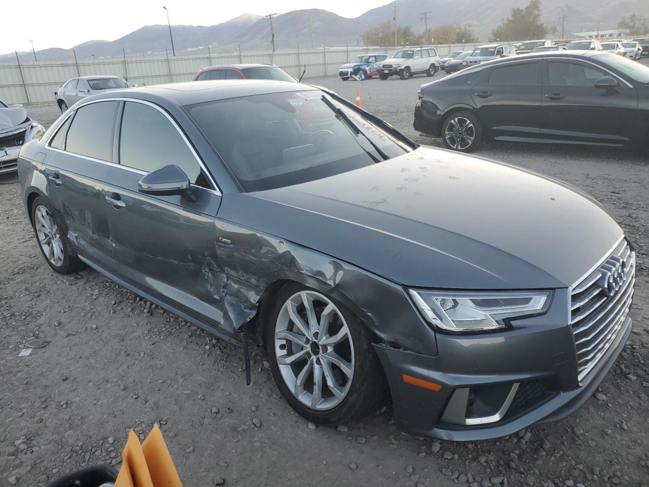 AUDI A4 PREMIUM PLUS