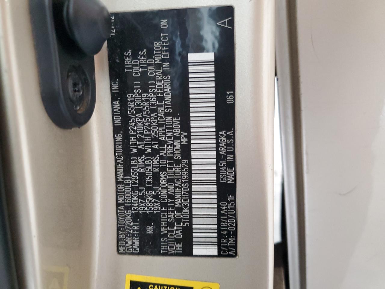 TOYOTA HIGHLANDER LIMITED