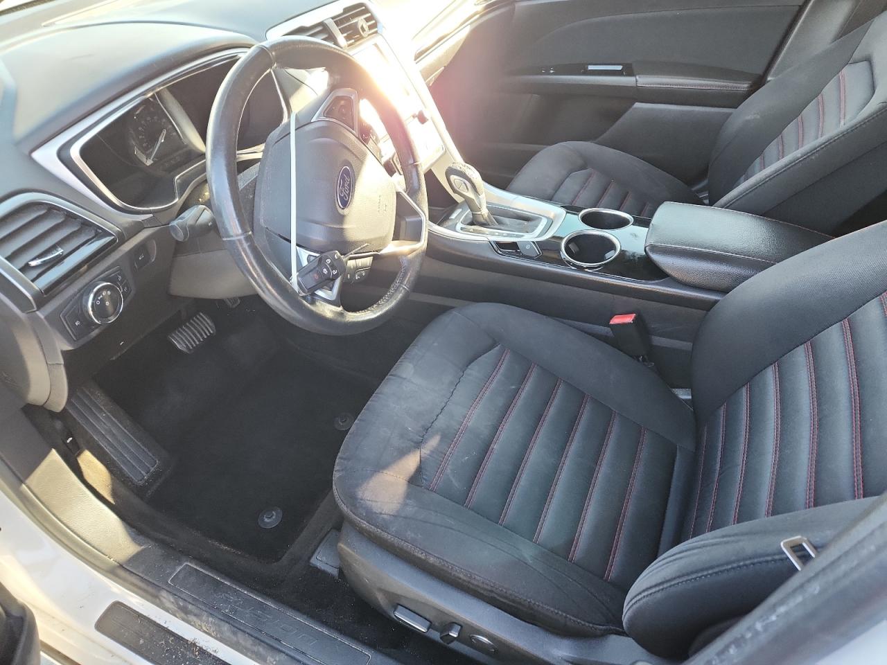 FORD FUSION SE HYBRID