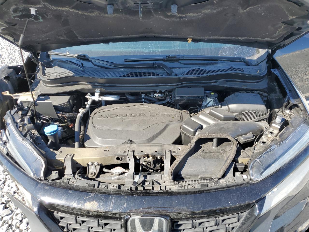 HONDA PASSPORT TOURING