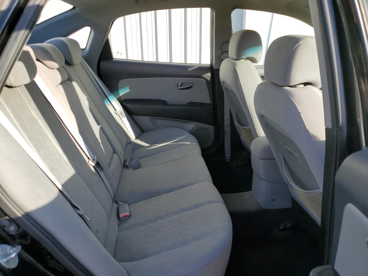 HYUNDAI ELANTRA BLUE