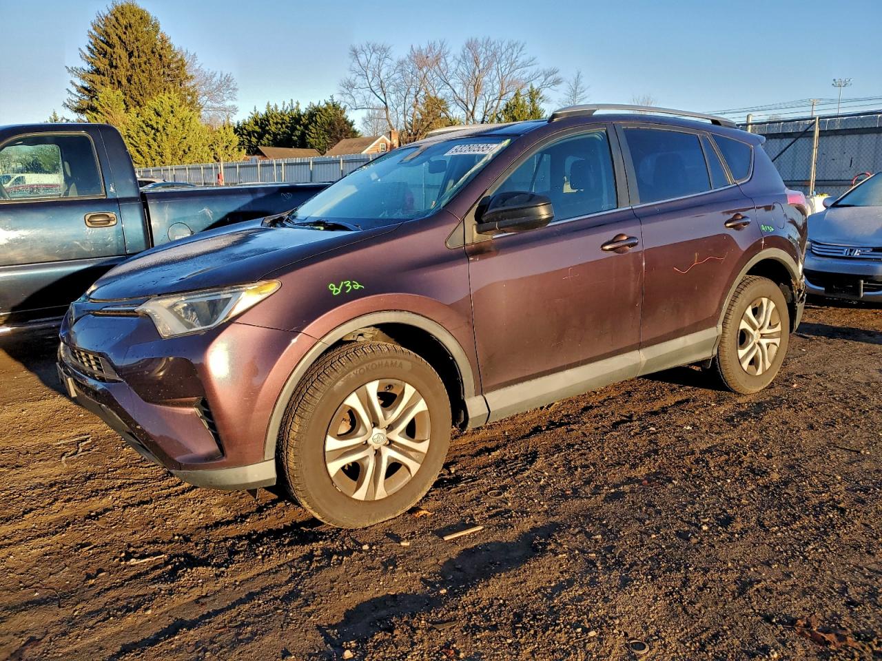 TOYOTA RAV4 LE