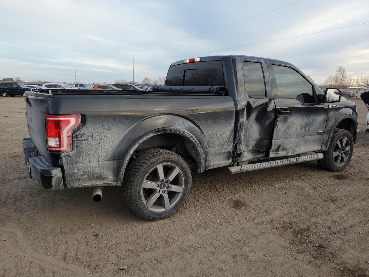 FORD F-150 SUPER CAB