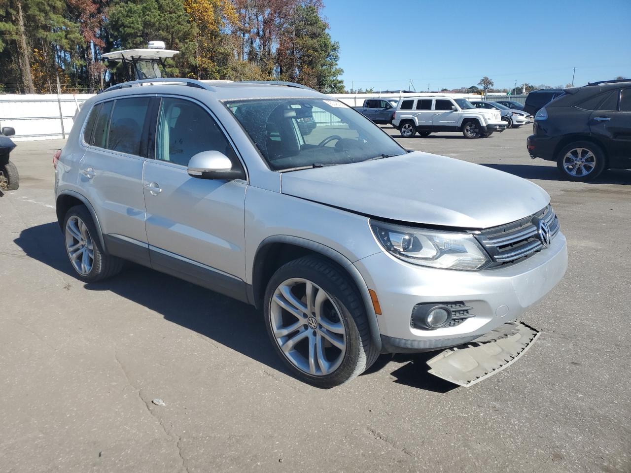 VOLKSWAGEN TIGUAN S