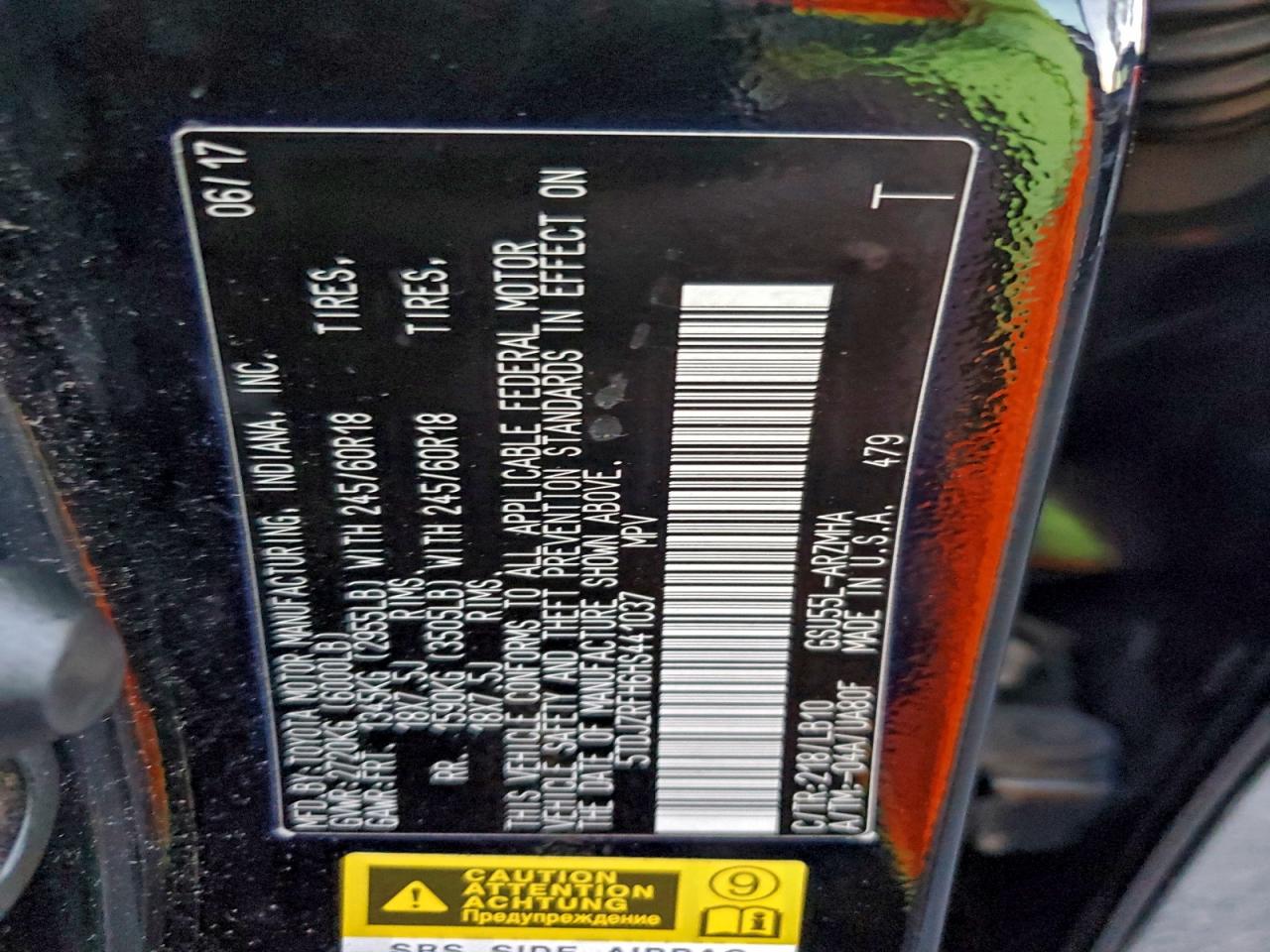 TOYOTA HIGHLANDER SE