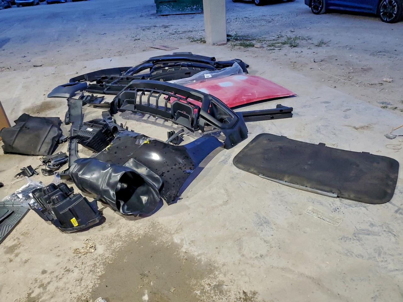 Lot #3301782359 2021 CHEVROLET COLORADO L