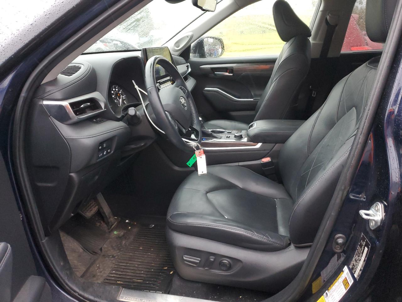 TOYOTA HIGHLANDER PLATINUM