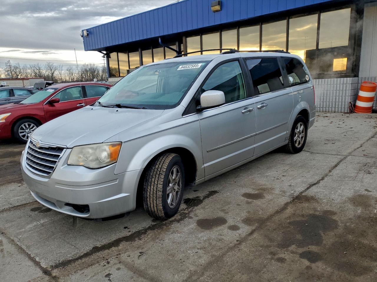 CHRYSLER TOWN & COUNTRY TOURING