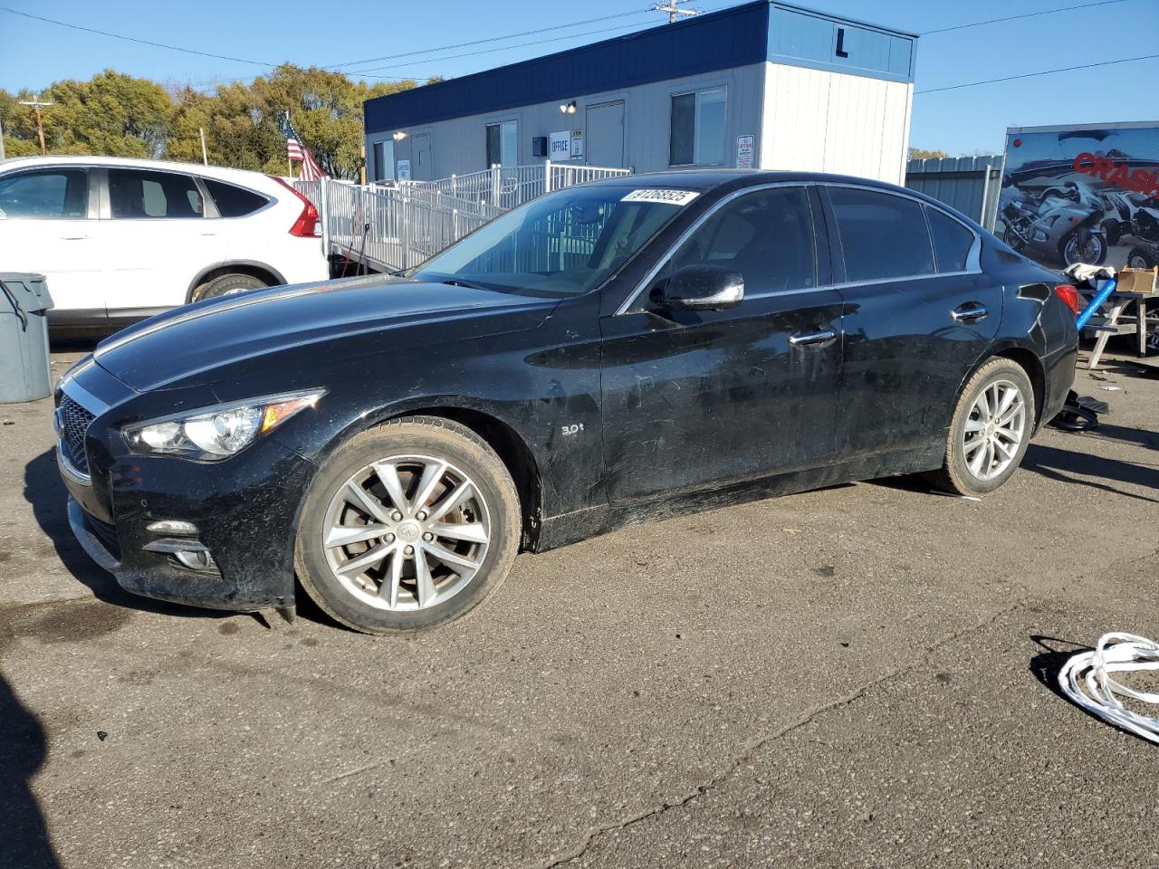 INFINITI Q50 PREMIUM
