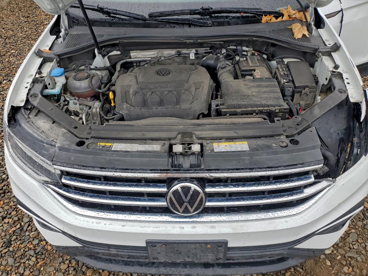 VOLKSWAGEN TIGUAN SE
