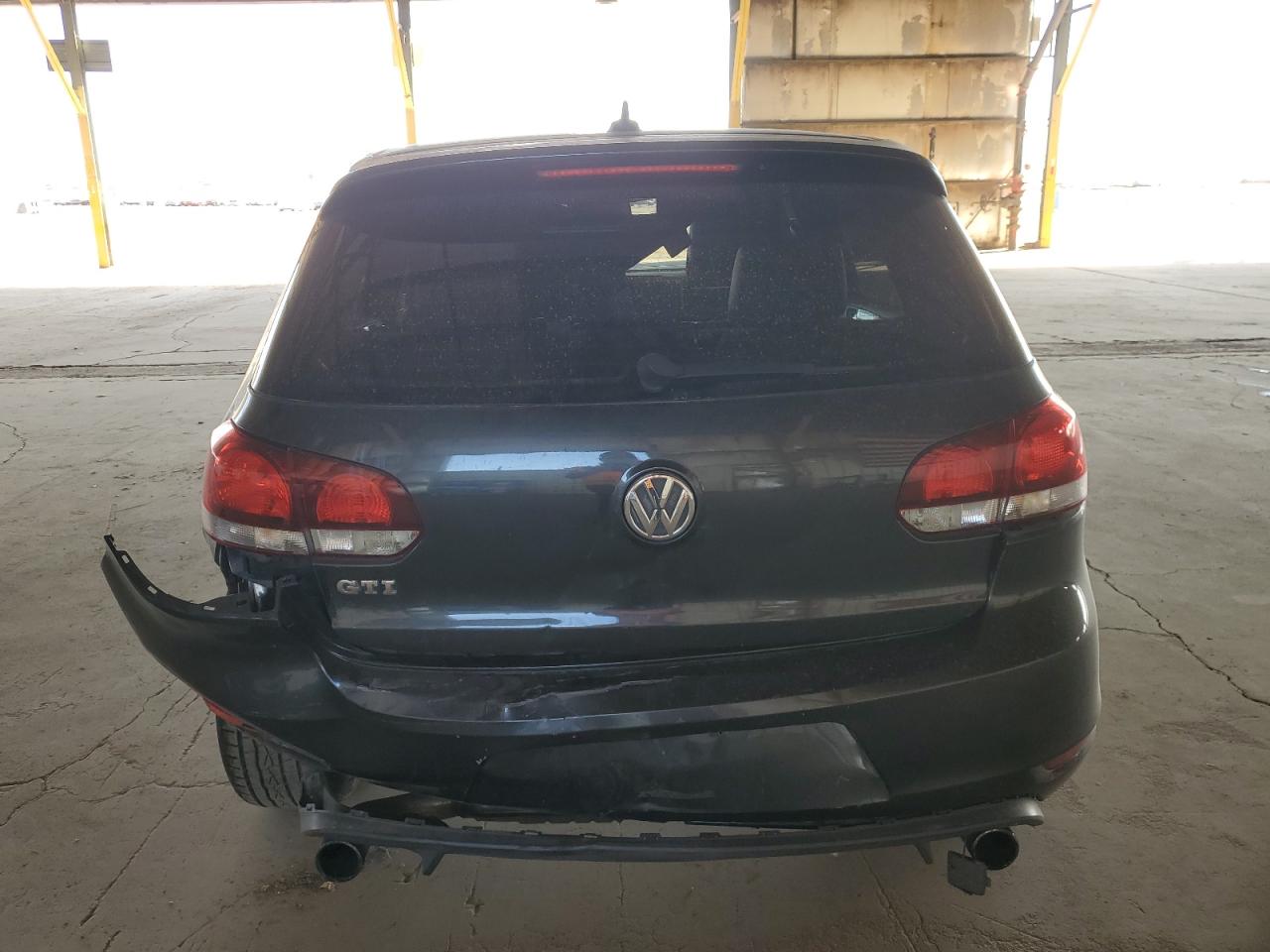 VOLKSWAGEN GOLF GTI